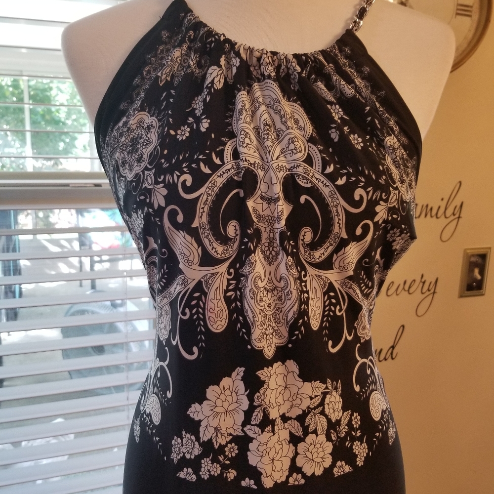 Extremely nice black/white dress